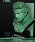 Metal Gear Solid - Solid Snake Grand-Scale Bust (Codec Edition GSB) (snakebust-gsb_codec_13.jpg)