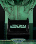 Metal Gear Solid - Solid Snake Grand-Scale Bust (Codec Edition GSB) (snakebust-gsb_codec_19.jpg)