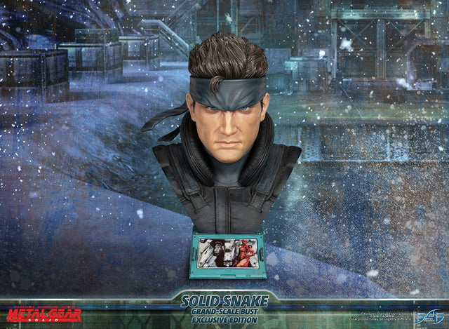 Metal Gear Solid - Solid Snake Grand-Scale Bust (Exclusive Edition GSB) (snakebust-gsb_ex_00.jpg)