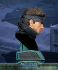 Metal Gear Solid - Solid Snake Grand-Scale Bust (Exclusive Edition GSB) (snakebust-gsb_ex_06.jpg)