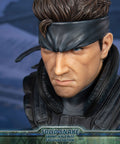 Metal Gear Solid - Solid Snake Grand-Scale Bust (Exclusive Edition GSB) (snakebust-gsb_ex_15.jpg)