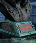 Metal Gear Solid - Solid Snake Grand-Scale Bust (Standard Edition GSB) (snakebust-gsb_st_18.jpg)