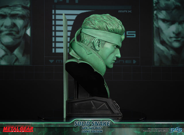 Metal Gear Solid - Solid Snake Life-Size Bust (Codec Edition LSB) (snakebust-lsb_co_02.jpg)