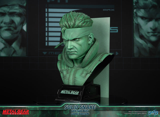 Metal Gear Solid - Solid Snake Life-Size Bust (Codec Edition LSB) (snakebust-lsb_co_07.jpg)