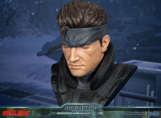 Metal Gear Solid - Solid Snake Life-Size Bust (Standard LSB) (snakebust-lsb_st_12.jpg)