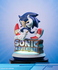 Sonic Adventure - Sonic the Hedgehog PVC (Collector's Edition) (sonicavt_ce_07.jpg)