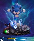Sonic the Hedgehog 2 - Sonic Standoff (Exclusive Edition) (sonicstandoff_ex_00.jpg)