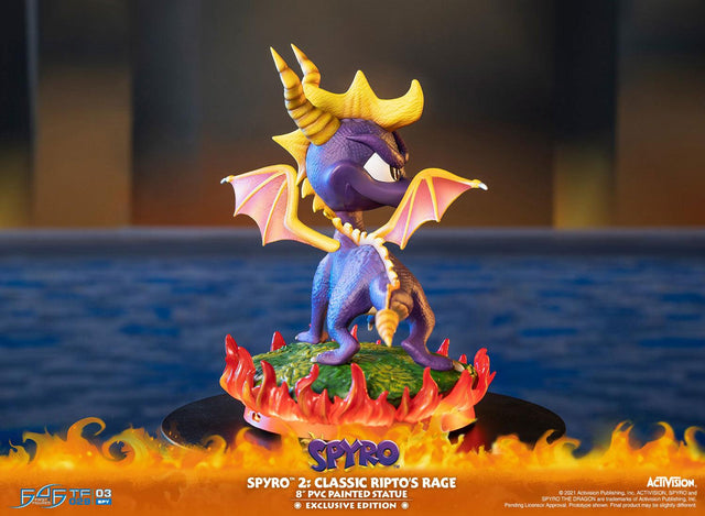 Spyro™ 2: Classic Ripto's Rage 8" PVC Statue  (Exclusive Edition) (spyro2_exc-02.jpg)