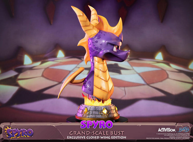 Spyro™ the Dragon – Spyro™ Grand-Scale Bust (Exclusive Closed Wing Edition) (spyrobust_gsbexcclose_08.jpg)