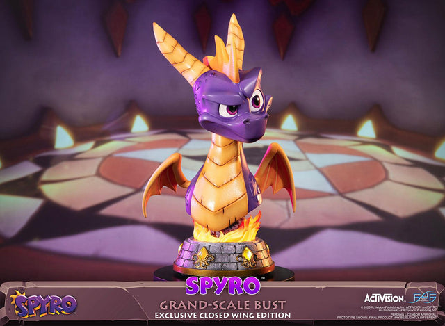 Spyro™ the Dragon – Spyro™ Grand-Scale Bust (Exclusive Closed Wing Edition) (spyrobust_gsbexcclose_09.jpg)