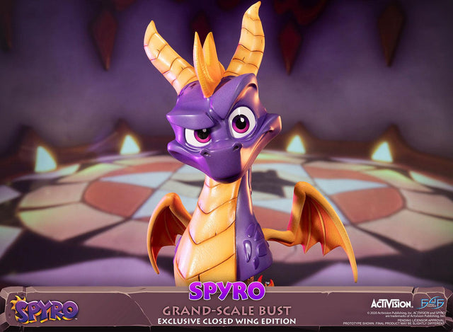 Spyro™ the Dragon – Spyro™ Grand-Scale Bust (Exclusive Closed Wing Edition) (spyrobust_gsbexcclose_11.jpg)