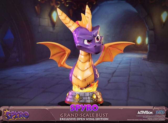 Spyro™ the Dragon – Spyro™ Grand-Scale Bust (Exclusive Open Wing Edition) (spyrobust_gsbexcopen_09.jpg)