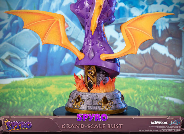 Spyro™ the Dragon – Spyro™ Grand-Scale Bust (Standard Edition) (spyrobust_gsbstn_13.jpg)