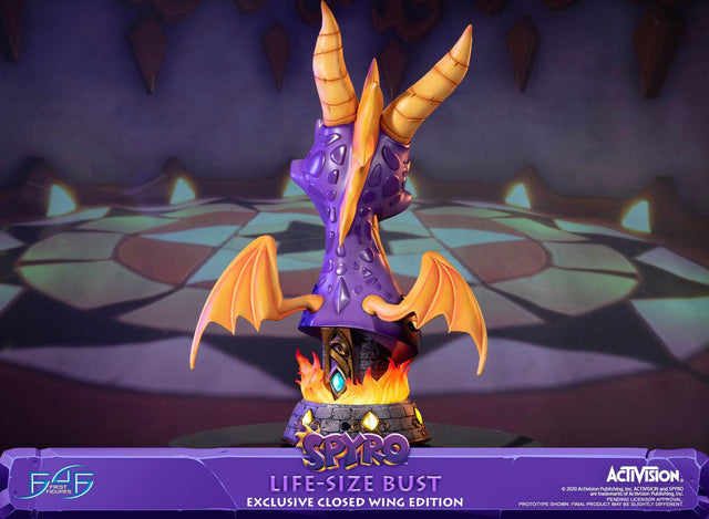 Spyro™ the Dragon – Spyro™ Life-Size Bust (Exclusive Closed Wing Edition) (spyrobust_lsbexc_close_06.jpg)