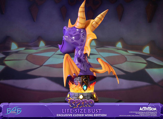 Spyro™ the Dragon – Spyro™ Life-Size Bust (Exclusive Closed Wing Edition) (spyrobust_lsbexc_close_07.jpg)