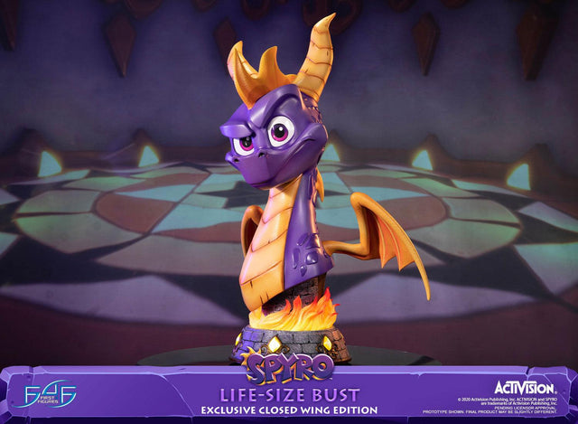 Spyro™ the Dragon – Spyro™ Life-Size Bust (Exclusive Closed Wing Edition) (spyrobust_lsbexc_close_09.jpg)