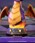 Spyro™ the Dragon – Spyro™ Life-Size Bust (Exclusive Closed Wing Edition) (spyrobust_lsbexc_close_11.jpg)