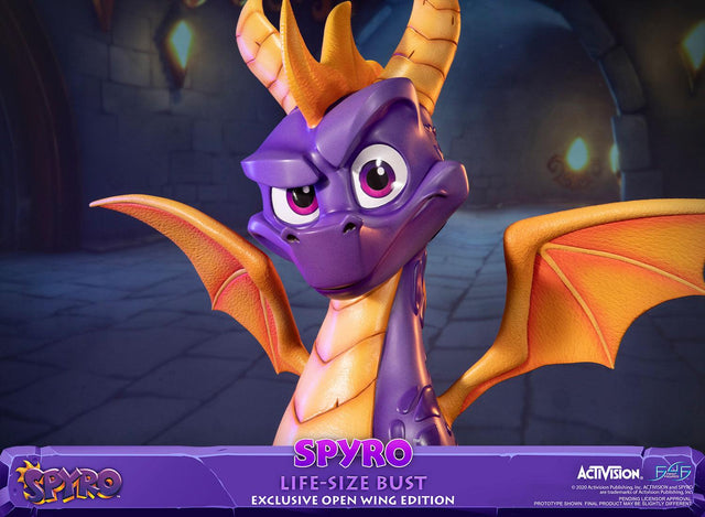 Spyro™ the Dragon – Spyro™ Life-Size Bust (Exclusive Open Wing Edition) (spyrobust_lsbexcopen_10.jpg)