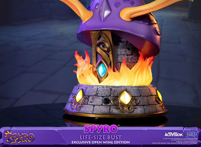 Spyro™ the Dragon – Spyro™ Life-Size Bust (Exclusive Open Wing Edition) (spyrobust_lsbexcopen_12.jpg)