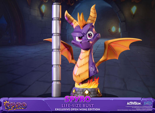 Spyro™ the Dragon – Spyro™ Life-Size Bust (Exclusive Open Wing Edition) (spyrobust_lsbexcopen_13.jpg)