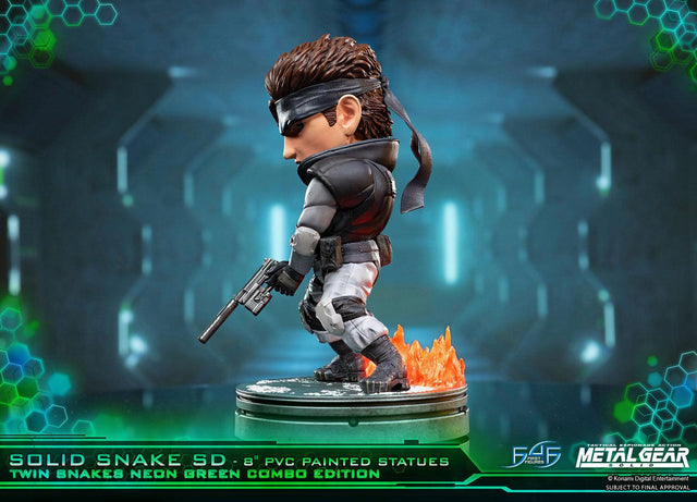 Solid Snake SD Twin Snakes Neon Green Combo Edition (sssd-comboexstealthng-h-23.jpg)
