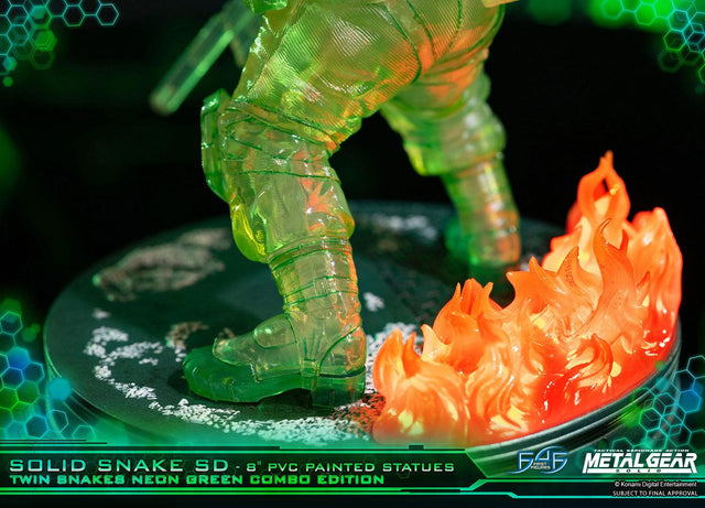 Solid Snake SD Twin Snakes Neon Green Combo Edition (sssd-comboexstealthng-h-51.jpg)