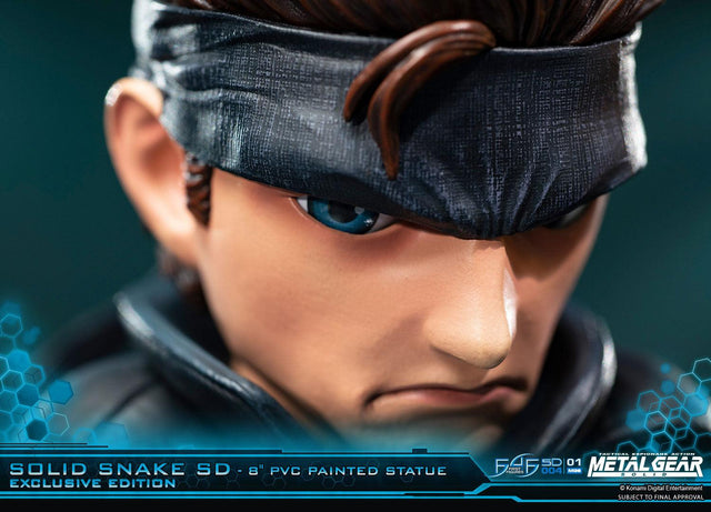 Solid Snake SD Exclusive Edition (sssd-exc-h-06.jpg)