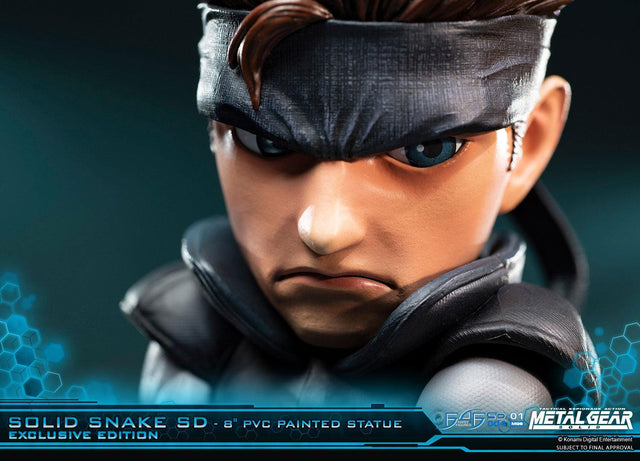 Solid Snake SD Exclusive Edition (sssd-exc-h-09.jpg)