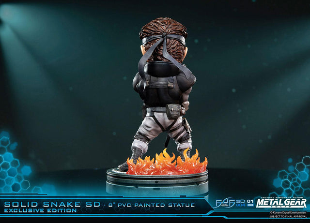 Solid Snake SD Exclusive Edition (sssd-exc-h-37.jpg)