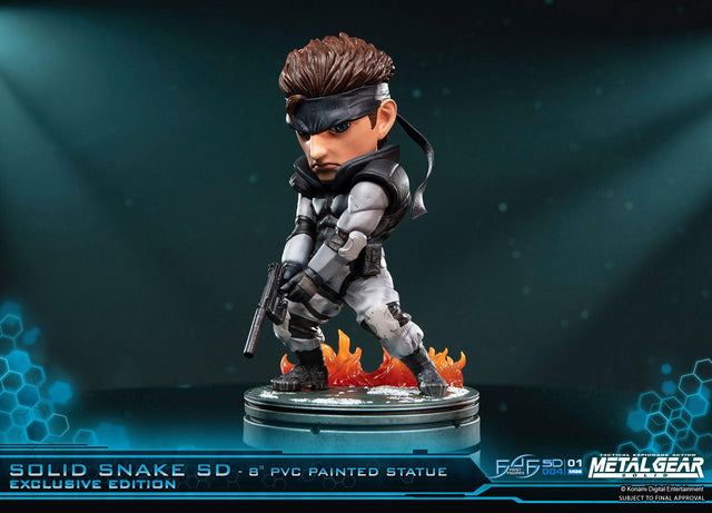 Solid Snake SD Exclusive Edition (sssd-exc-h-40.jpg)