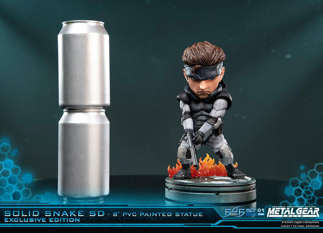 Solid Snake SD Exclusive Edition (sssd-exc-h-43.jpg)