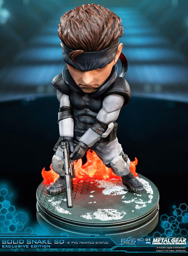 Solid Snake SD Exclusive Edition (sssd-exc-v-01.jpg)