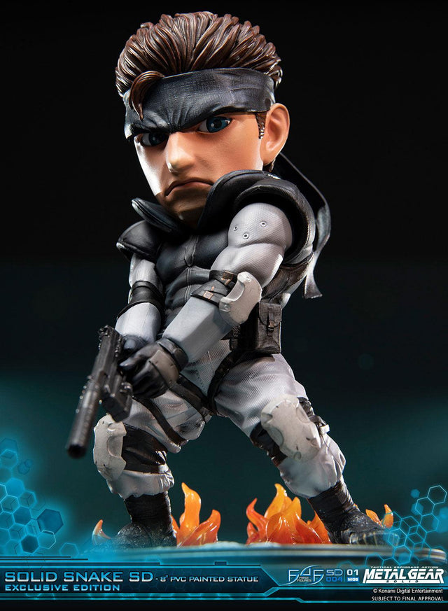 Solid Snake SD Exclusive Edition (sssd-exc-v-04.jpg)