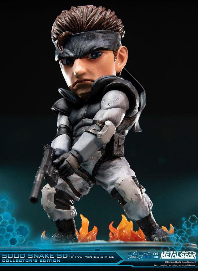 Solid Snake SD Collectors Edition (sssd-exc-v-04_2.jpg)