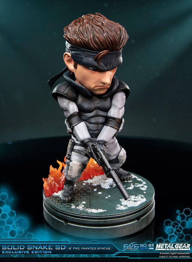 Solid Snake SD Exclusive Edition (sssd-exc-v-06.jpg)