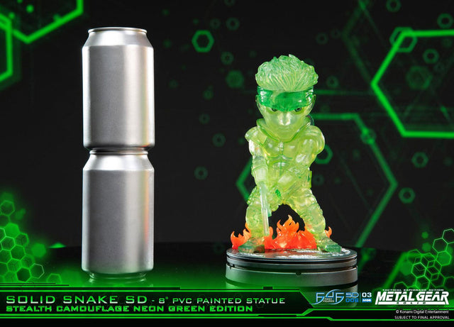 Solid Snake SD Stealth Camouflage Neon Green Exclusive Edition (sssd-stealthng-h-21.jpg)