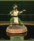 Avatar: The Last Airbender - Toph PVC (Collector's Edition) (tophce_01.jpg)