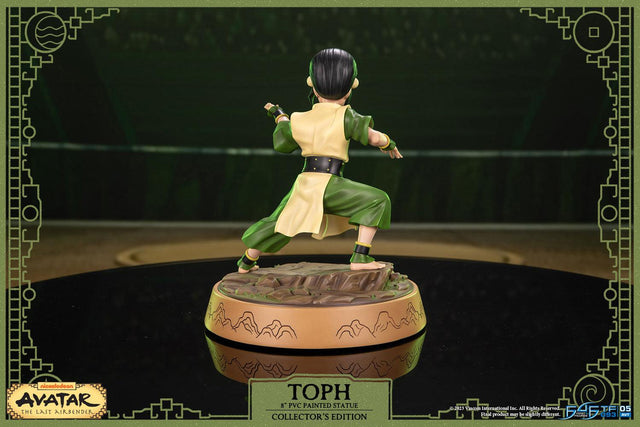 Avatar: The Last Airbender - Toph PVC (Collector's Edition) (tophce_04.jpg)