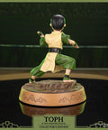 Avatar: The Last Airbender - Toph PVC (Collector's Edition) (tophce_04.jpg)