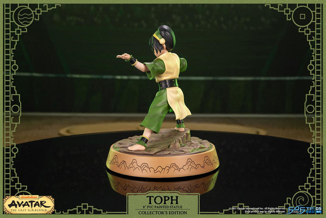 Avatar: The Last Airbender - Toph PVC (Collector's Edition) (tophce_06.jpg)