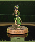 Avatar: The Last Airbender - Toph PVC (Collector's Edition) (tophce_07.jpg)
