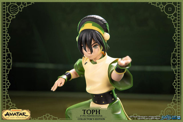 Avatar: The Last Airbender - Toph PVC (Collector's Edition) (tophce_15.jpg)