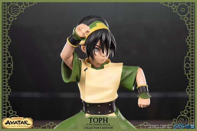 Avatar: The Last Airbender - Toph PVC (Collector's Edition) (tophce_21.jpg)