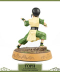 Avatar: The Last Airbender - Toph PVC (Collector's Edition) (tophce_27.jpg)
