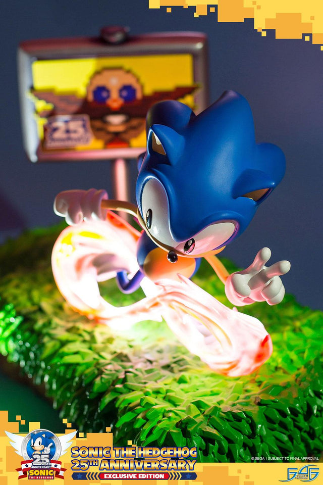 Sonic the Hedgehog 25th Anniversary (Exclusive) (vertical_04_2_14.jpg)