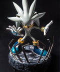 Silver the Hedgehog (Exclusive) (vertical_14_1_1.jpg)