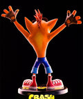 Crash Bandicoot PVC (Exclusive) (vertical_16_2_12.jpg)