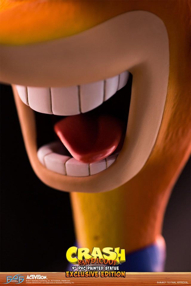 Crash Bandicoot PVC (Exclusive) (vertical_18_2_11.jpg)