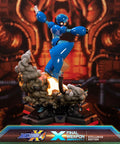 Mega Man X4 - X (Final Weapon) Exclusive Edition (xblueex_02.jpg)