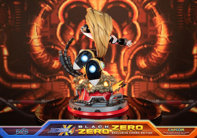 Mega Man X - Zero Combo Exclusive Edition (zero_blackex_03_1.jpg)
